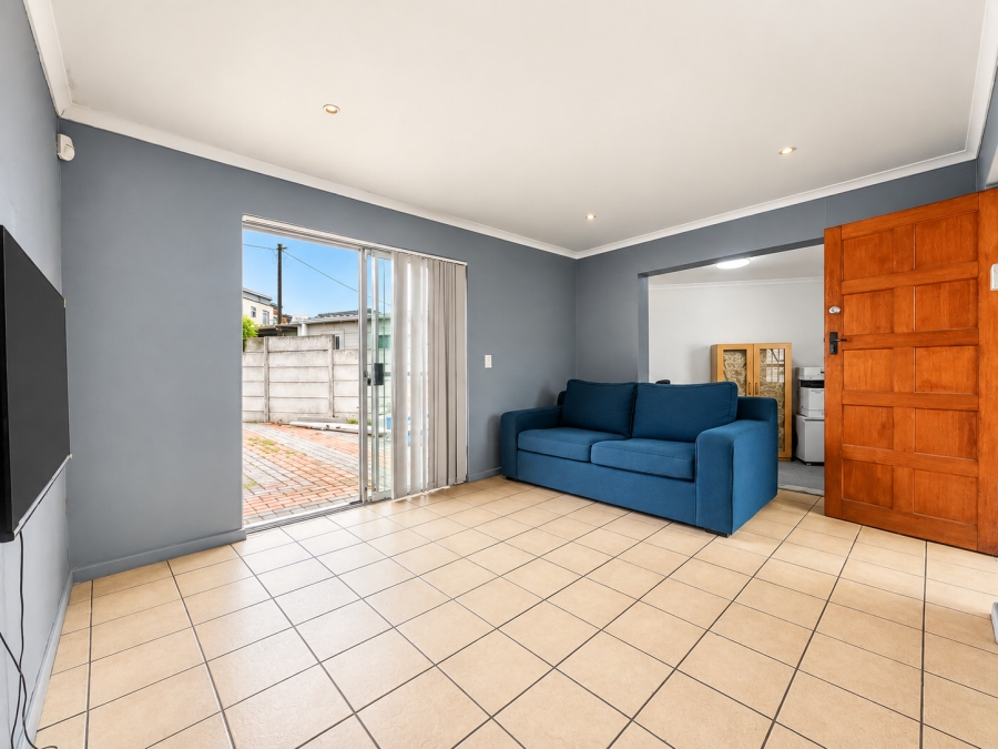 3 Bedroom Property for Sale in Brooklyn Western Cape